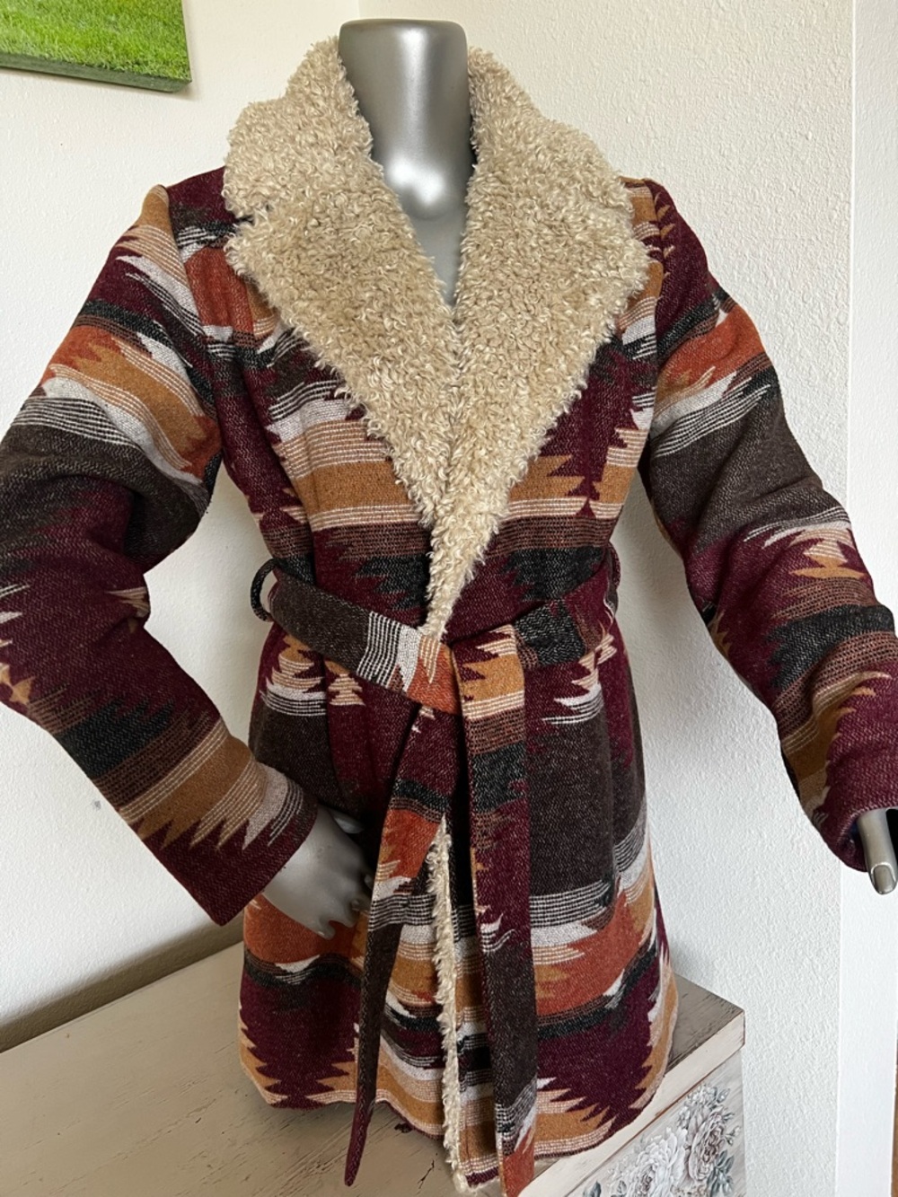 Idyllwind Aztec Southwest wrap coat jacket Sherpa Miranda Lambert sz Small